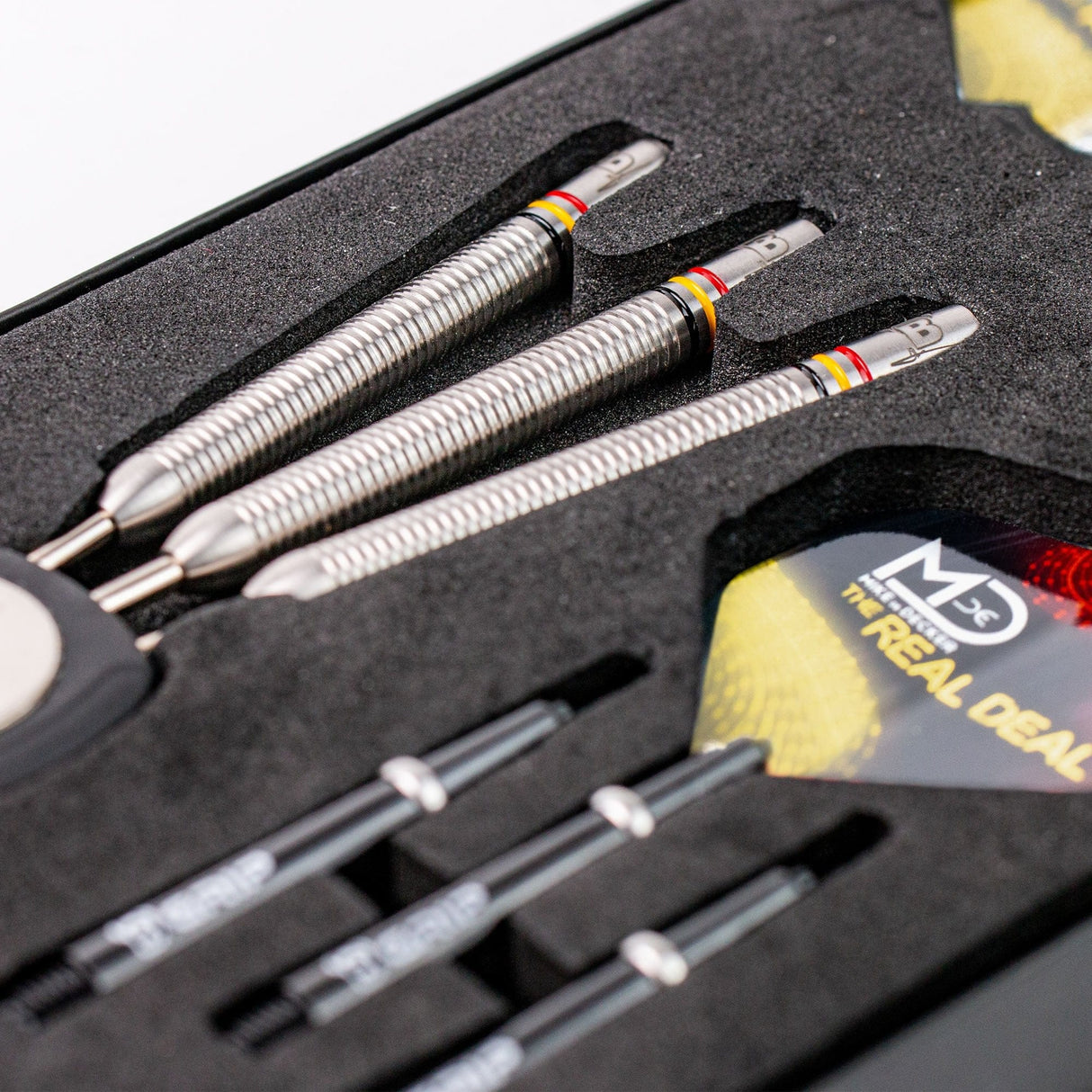 BULL'S Mike De Decker Darts - Steel Tip - The Real Deal